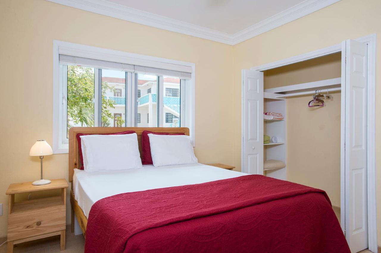 Sir Charles Guest House Palmetto Point Ngoại thất bức ảnh