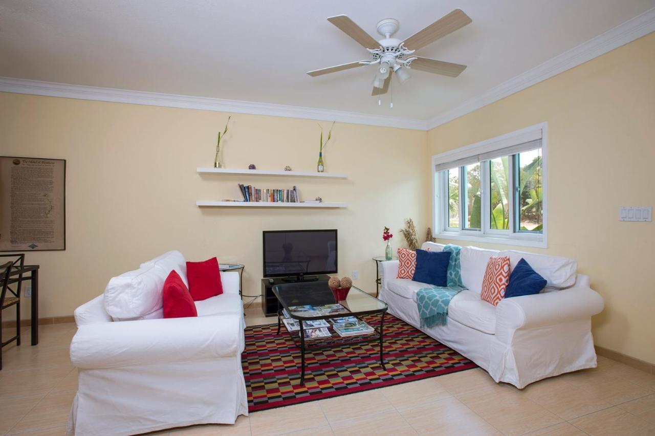 Sir Charles Guest House Palmetto Point Ngoại thất bức ảnh