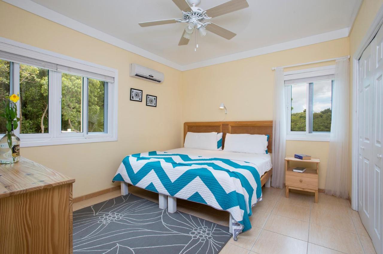 Sir Charles Guest House Palmetto Point Ngoại thất bức ảnh