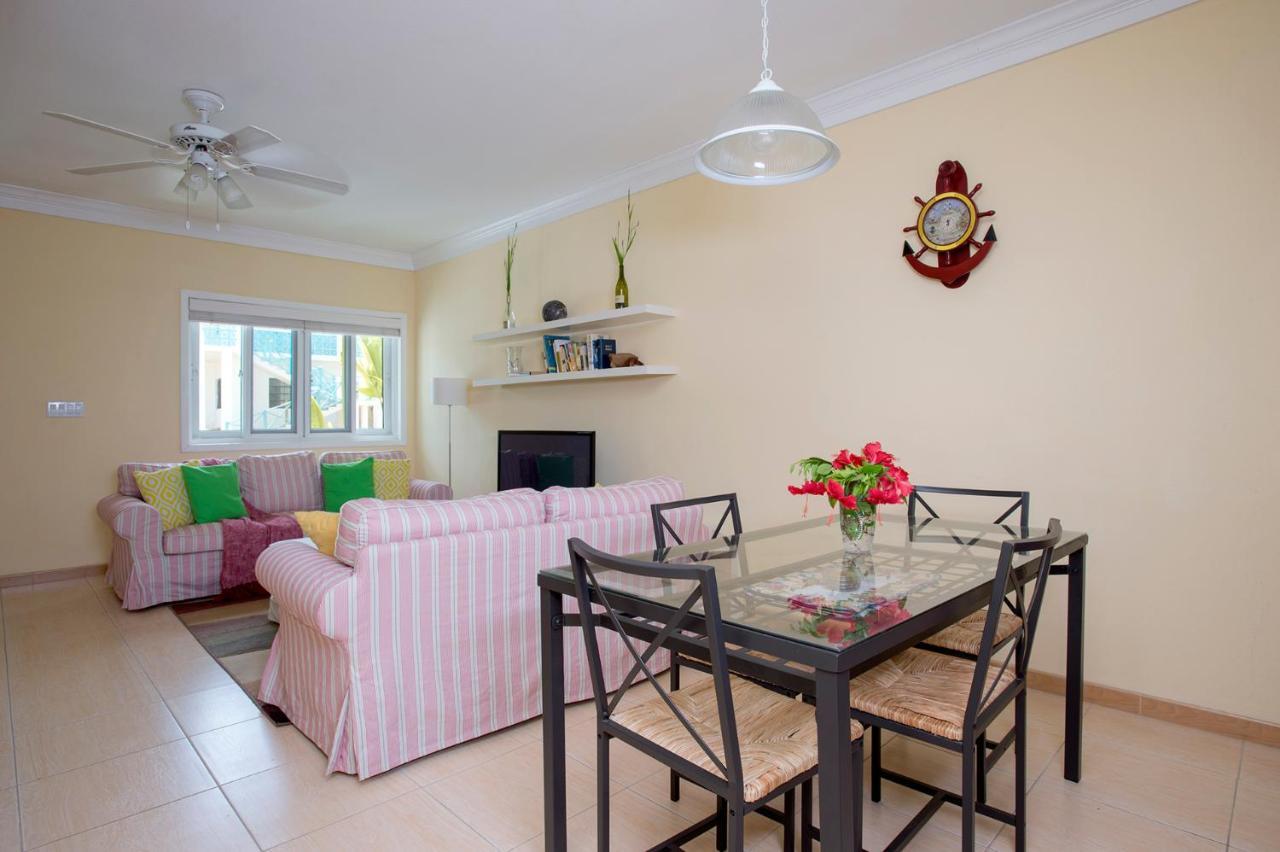 Sir Charles Guest House Palmetto Point Ngoại thất bức ảnh