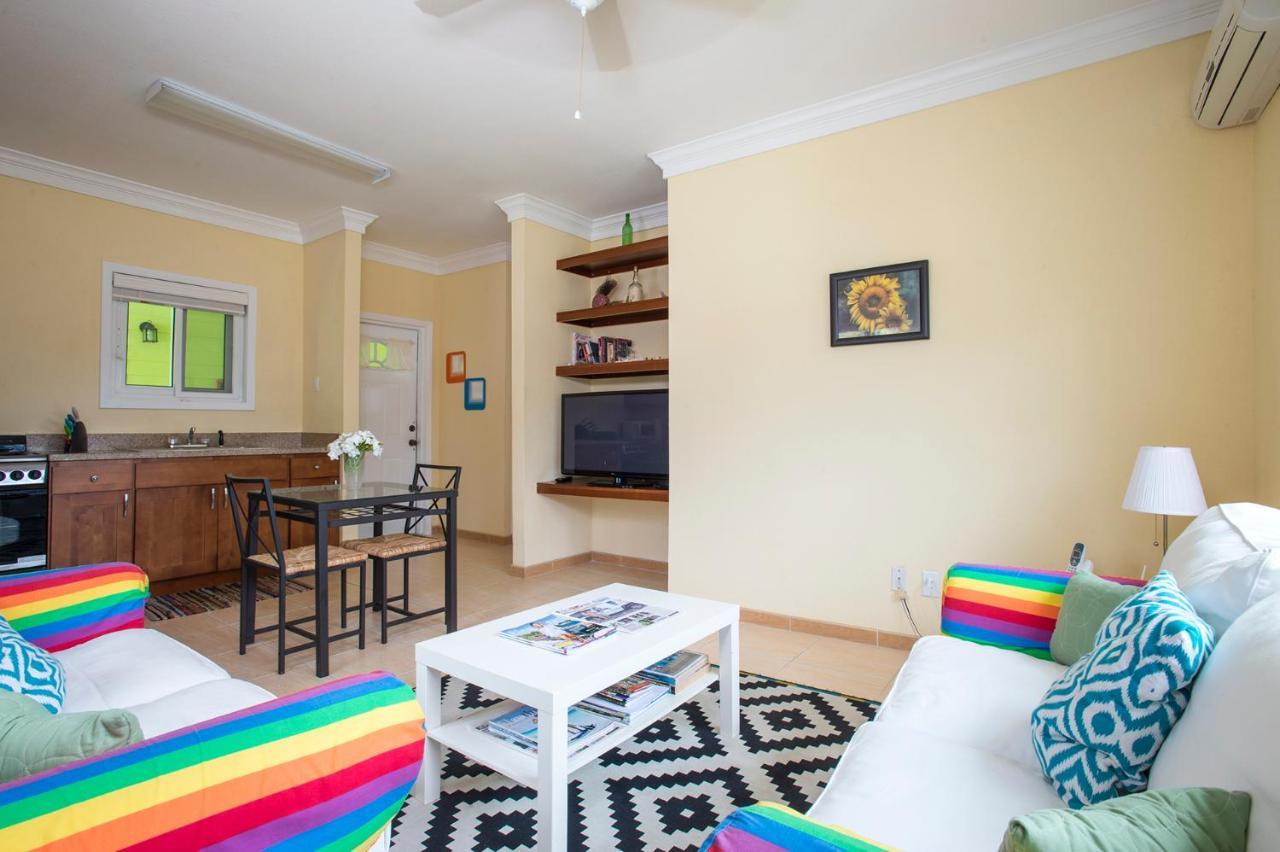 Sir Charles Guest House Palmetto Point Ngoại thất bức ảnh
